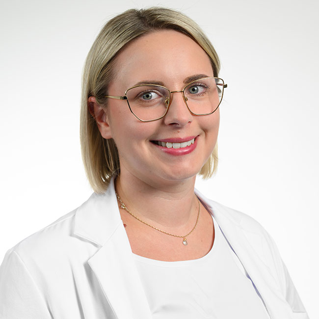 Porträt von Anika Lamb Radiologie Posthof Neuhausen
